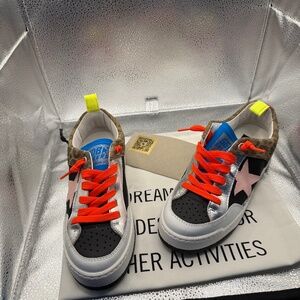 Golden Goose Multicolor Low-Top Sneakers with Pink Star and Neon Laces